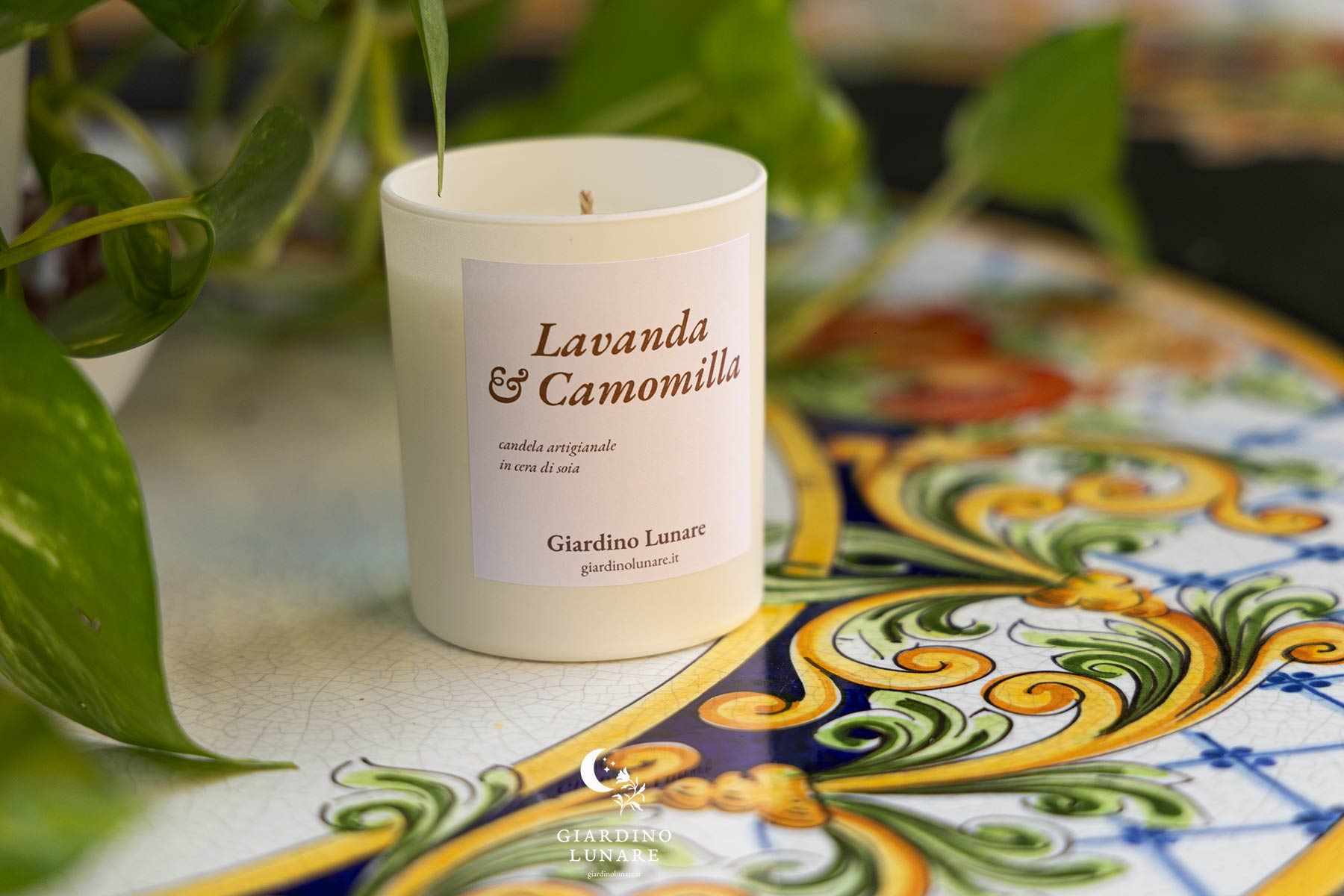 Candela artigianale profumata lavanda e camomilla in cera di soia naturale vegan, Giardino Lunare