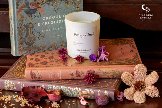 Candela artigianale profumata peonia rosa in cera di soia naturale vegan, Giardino Lunare
