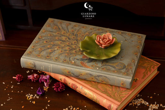 Piattino decorativo a forma di fiore di lotoa, svuotatasche e porta incenso, Giardino Lunare